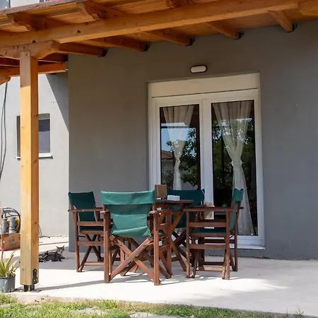 Peaceful Delight 5' From Beach! Apartamento Kalandra