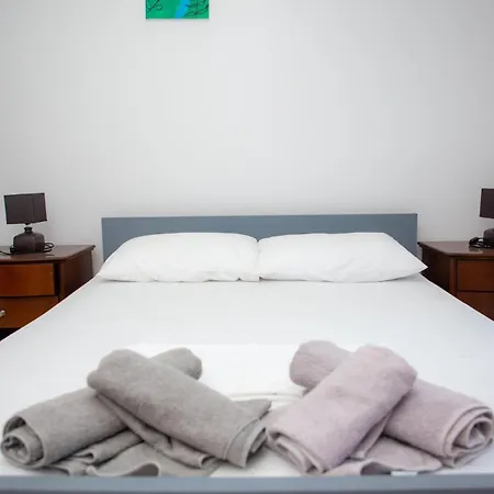 Peaceful Delight 5' From Beach! Apartamento *